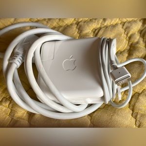 Apple Laptop Charger
